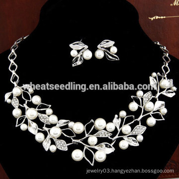 Metal drills pearl leaf necklace jewelry set